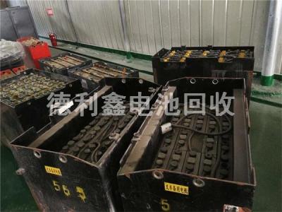 北京叉车电池回收，叉车蓄电池回收价格